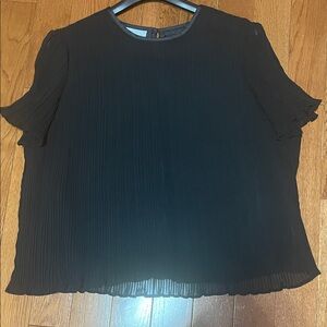 Blair Black Pleated Short Sleeve Blouse